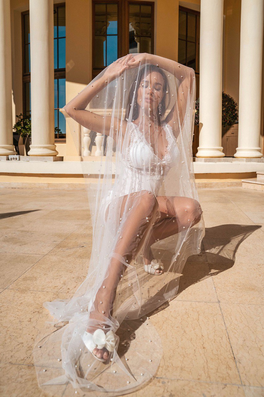 (Copy) Pearl wedding veil Cathedral bridal veil White pearl veil Beaded veil Pearls Accesories Classic ivory veil (Copy)