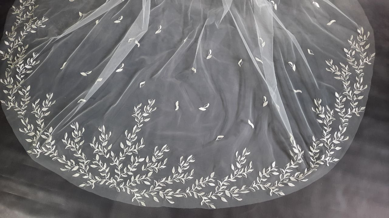 Wedding veil, lace embroidery veil white veil, ivory veil, cathedral veil, floral veil, tulle veil embroidery